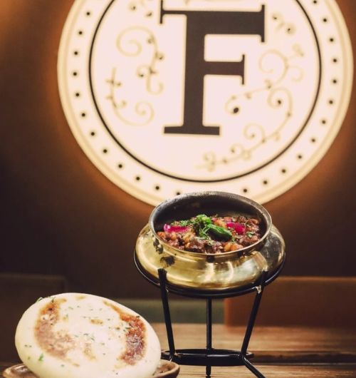 Farzi café